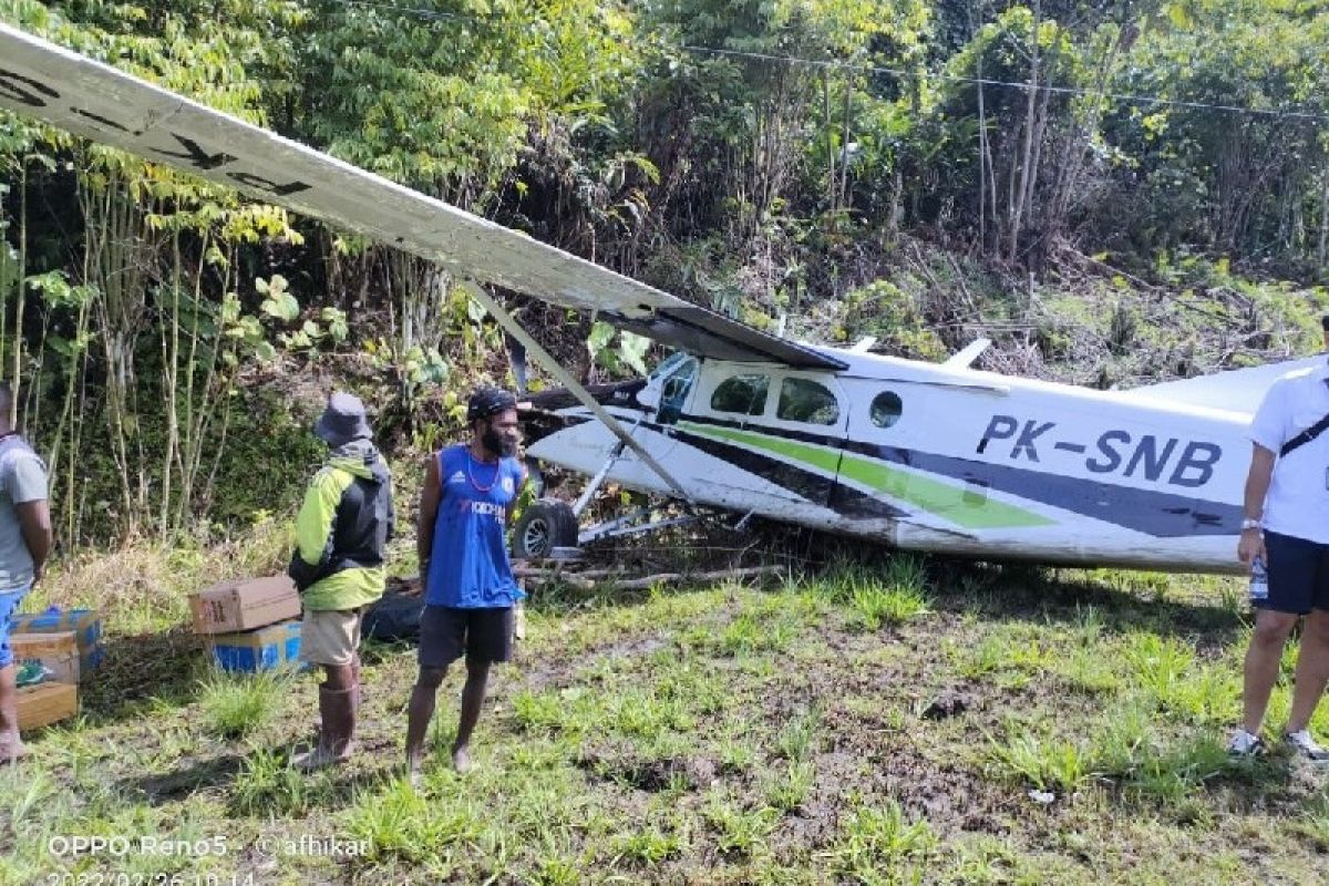 Pesawat pilatus Smart Air tergelincir di Bayabiru Paniai