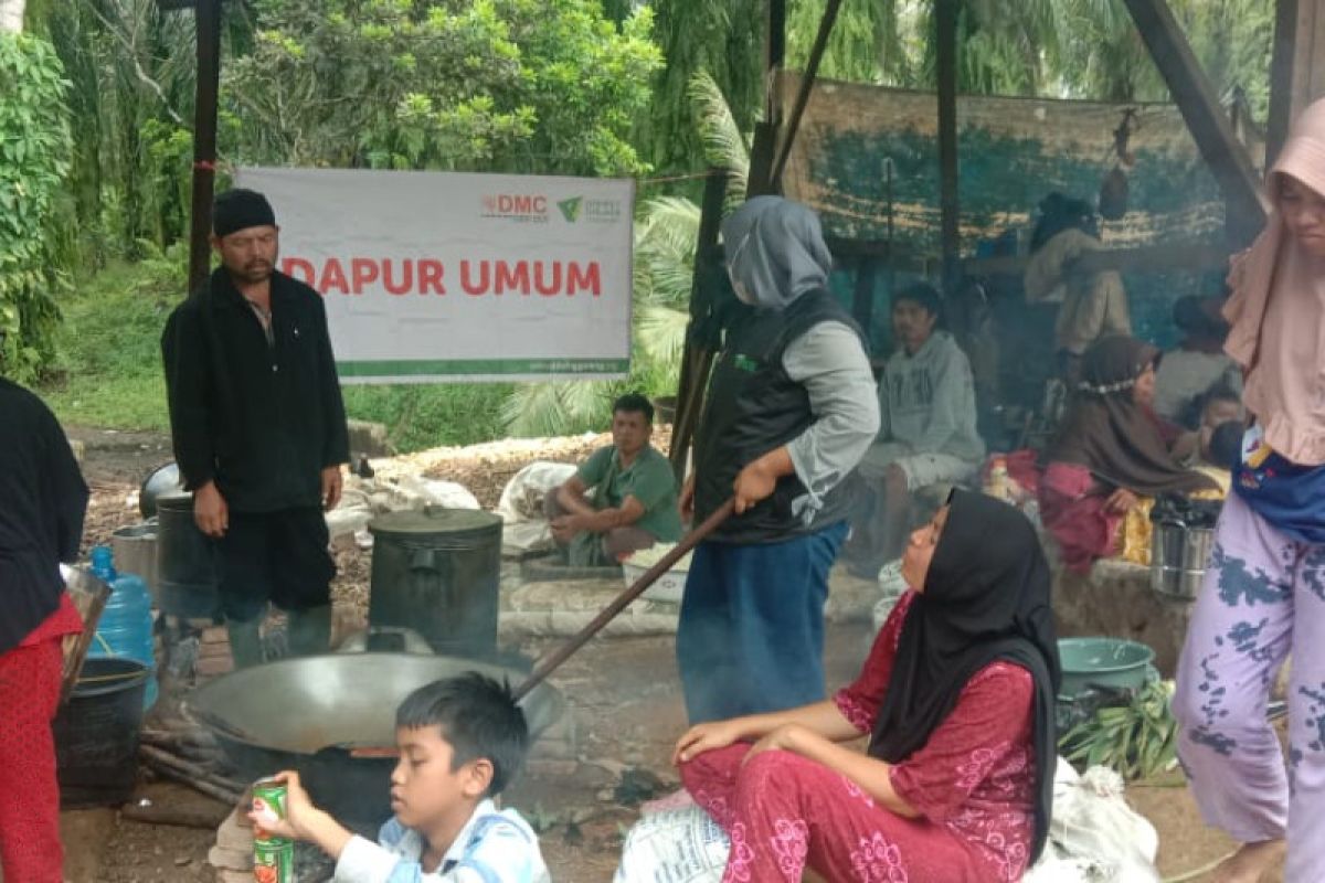 Dompet Dhuafa Singgalang dirikan dapur umum bagi penyintas gempa Pasaman Barat