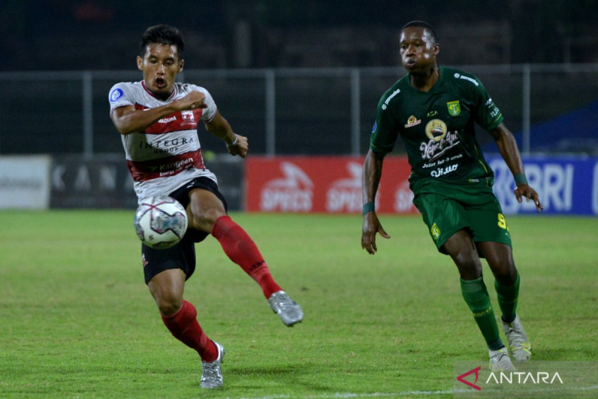 Pelatih Madura United ingatkan jaga konsentrasi melawan Barito Putera