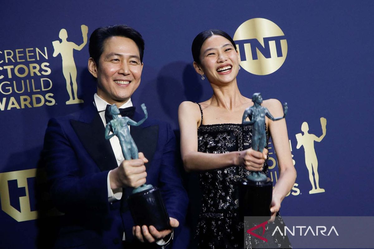 Sutradara dan  aktor "Squid Game" raih piala di Cut Awards