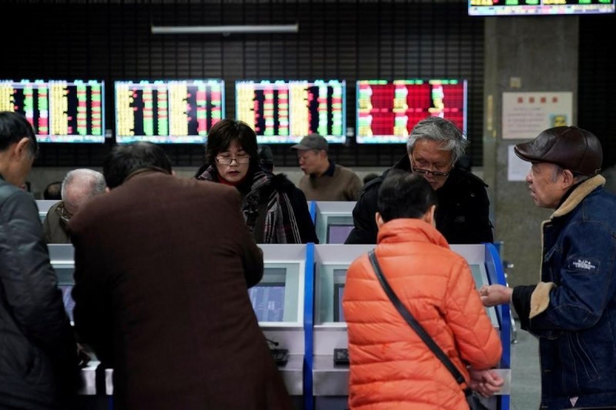 Saham China dibuka lebih rendah, indeks Shanghai jatuh