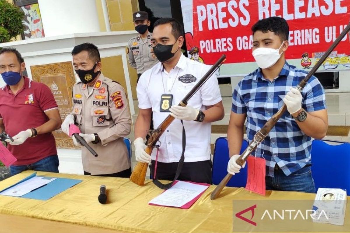 Polres OKU Sumsel berhasil mengamankan enam pucuk senjata api ilegal