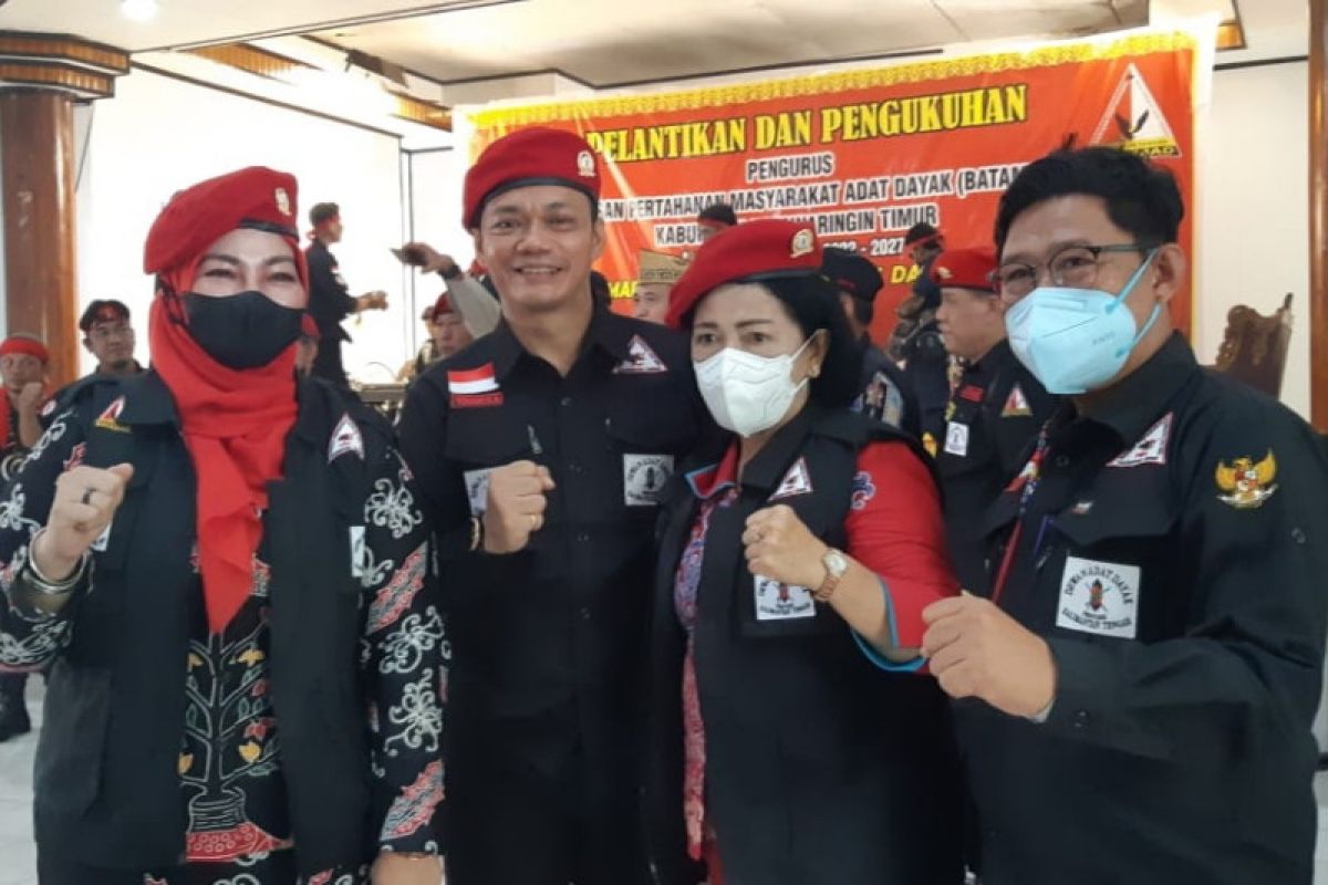 Ketua DPRD Kotim dukung eksistensi lembaga adat Dayak