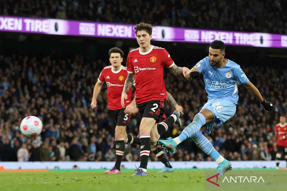 Neville dan Keane kecam MU lempar handuk lawan Man City