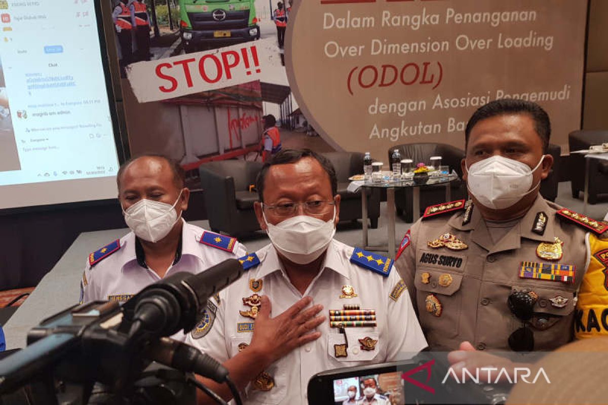 Kemenhub siapkan formula perhitungan tarif kendaraan angkutan  barang