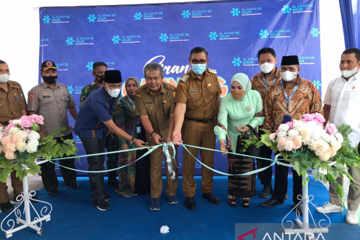 Pemkot apresiasi keberadaan Al Azhar Internasional Islamic School di Solok