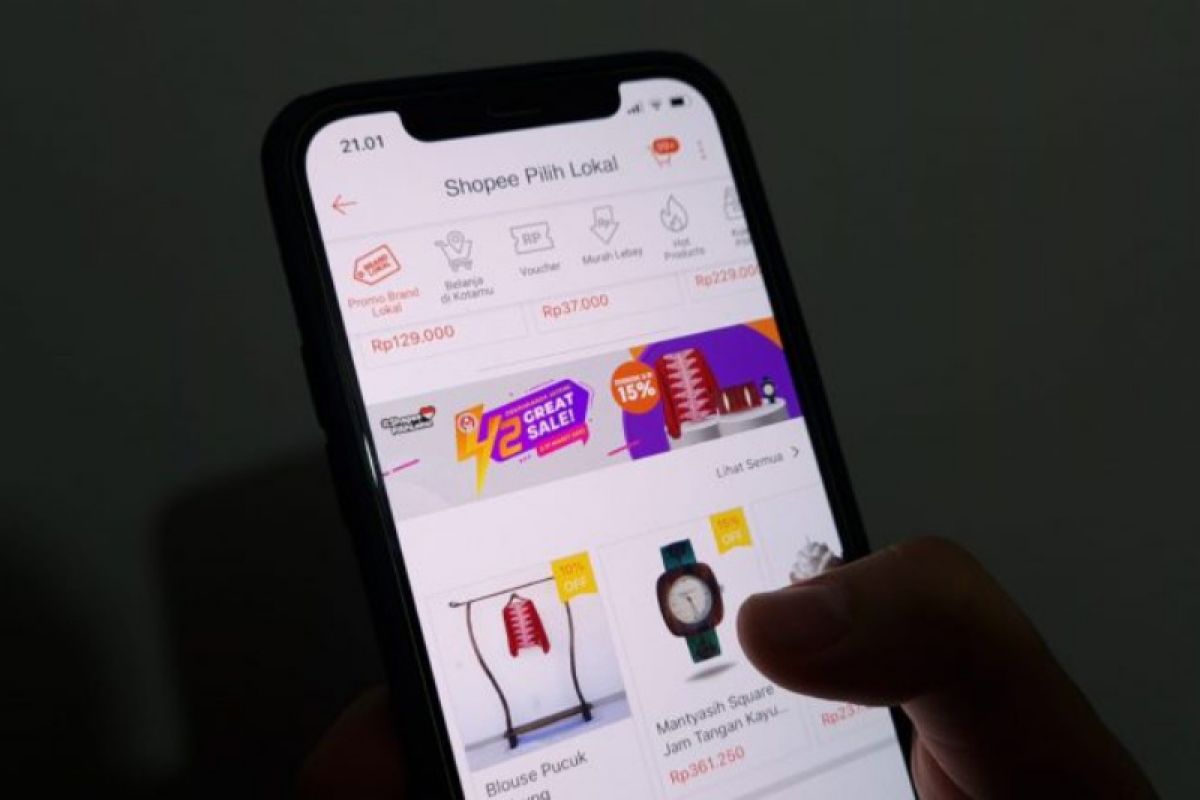 Dekranasda Jateng gandeng Shopee tawarkan produk fesyen dan kriya unggulan