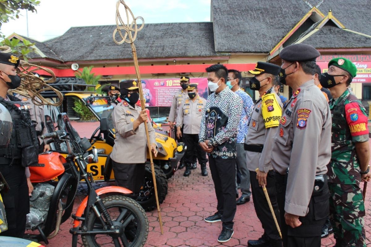 Wakapolda Kalteng periksa kesiapan Polres Barito Utara bantu tangani karhutla