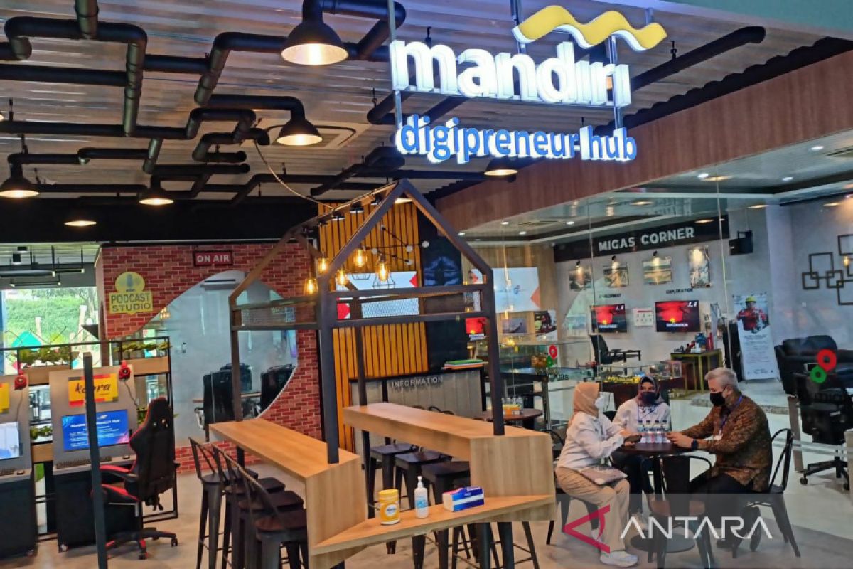 Bank Mandiri mendorong generasi muda terampil dan melek digital