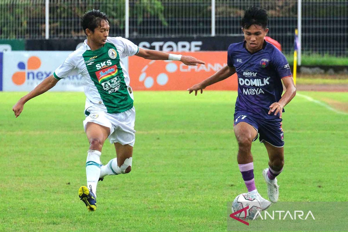 Gol Kasim Botan selamatkan Persita dari kekalahan lawan Persik