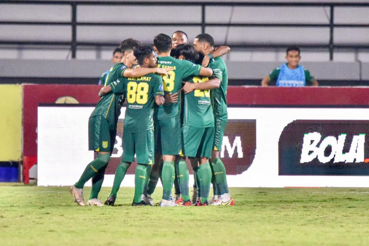 Peluang Persebaya Surabaya bersaing perebutan juara Liga 1 menipis