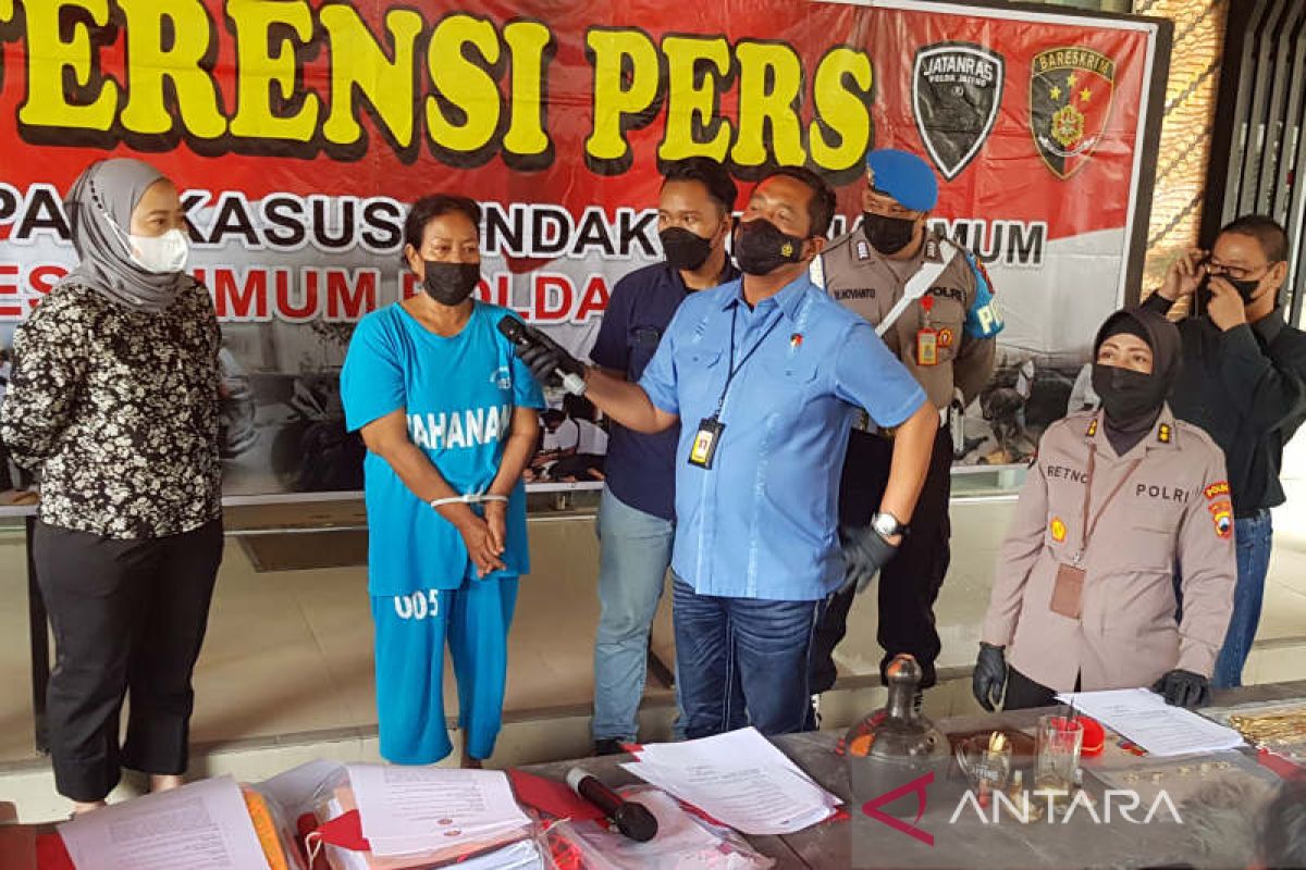 Perempuan pelaku gendam pakai perhiasan imitasi diringkus