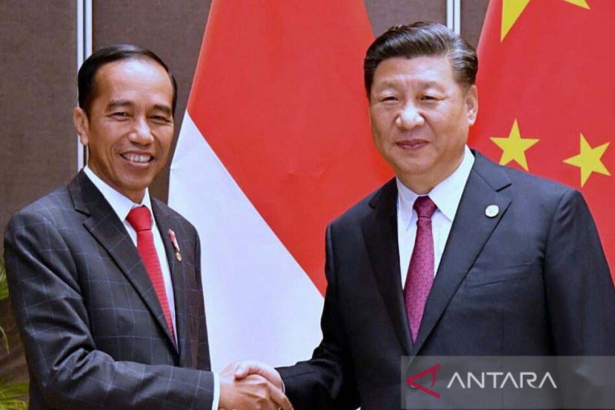 Bahas G20, Ukraina hingga proyek kereta cepat, Xi Jinping kontak Jokowi