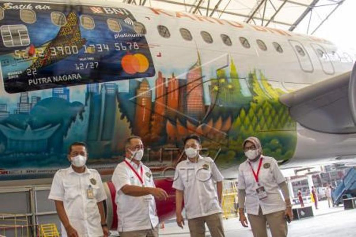 Peluncuran Kartu Kredit Co Brand Bni Batik Air Antara Sumbar