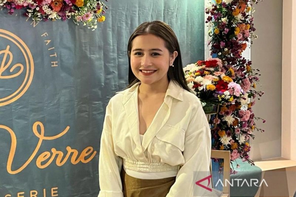 Prilly Latuconsina ungkap rencana tahun ini, akan fokus di belakang layar