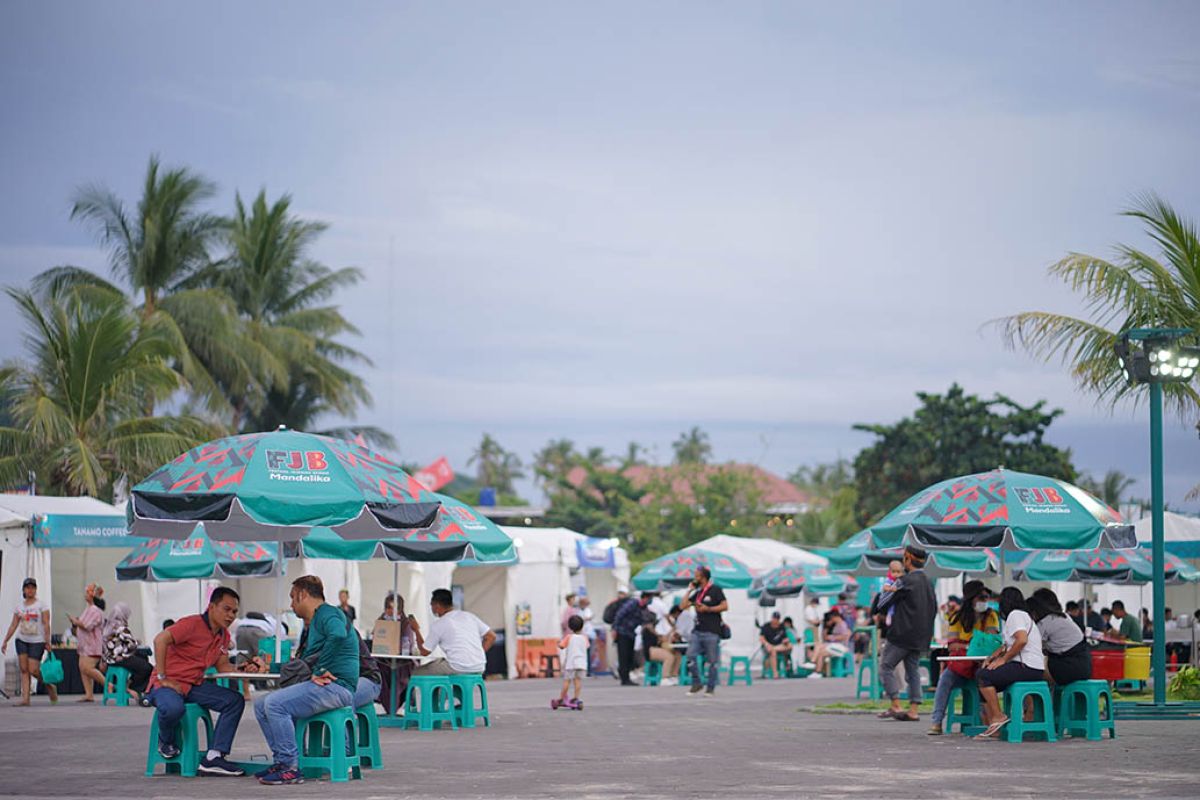 Festival jajanan Mandalika puaskan selera ribuan pencinta kuliner