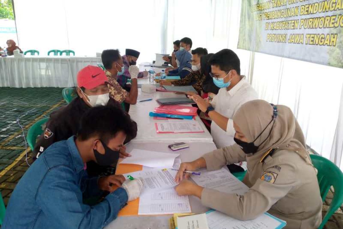 Warga Purworejo terima ganti untung pelepasan lahan untuk proyek Bendungan Bener