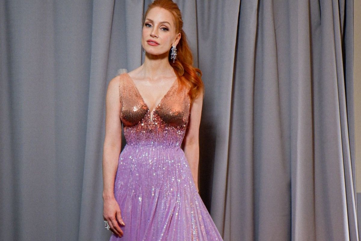 Jessica Chastain menjadi aktris terbaik Oscar 2022