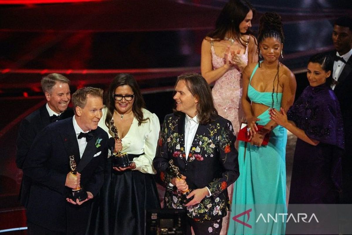 Disney bawa pulang animasi terbaik Oscar 2022 lewat film "Encanto"