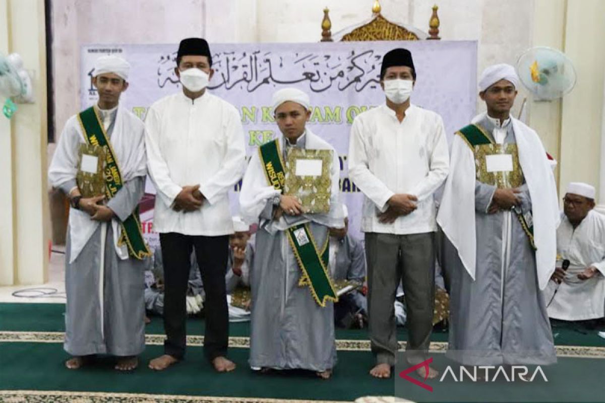 Bupati Barito Utara hadiri Khataman Qur'an RTQ di Masjid Al-Huda