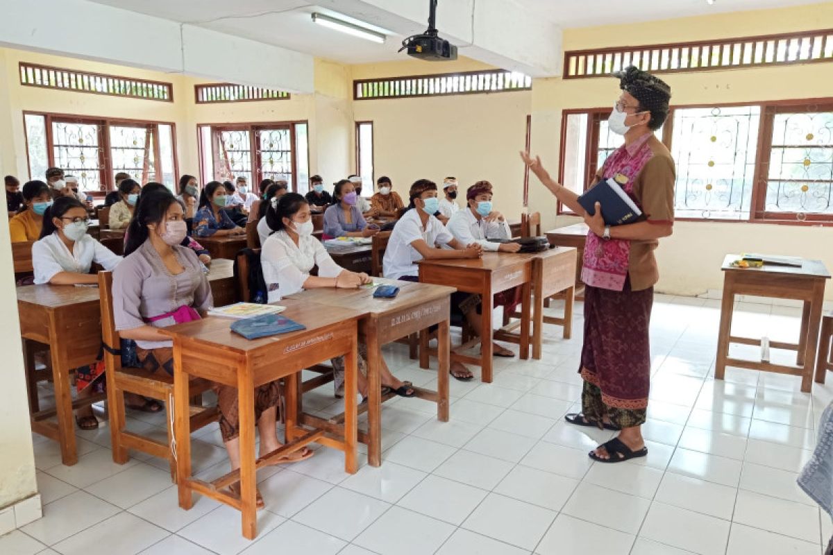 KPPAD Bali  minta warga sekolah tak abai prokes saat PTM 100 persen