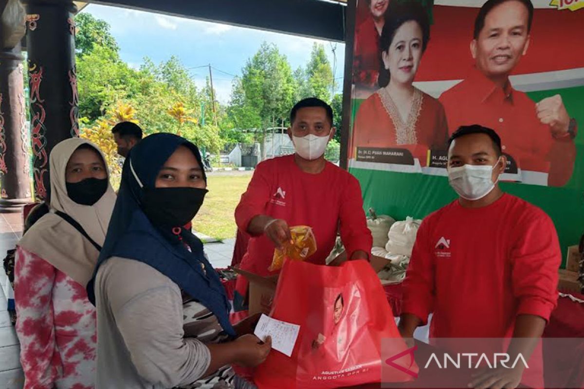 Bantu warga penuhi kebutuhan pokok, Agustiar kembali gelar Pasar Murah