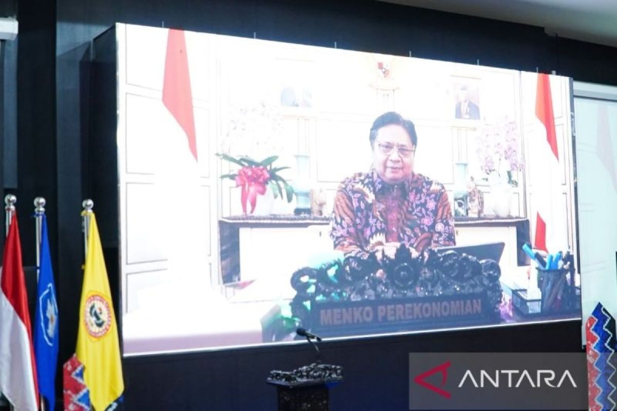 Menko Airlangga sebut porsi kredit UMKM ditarget Rp1.800 triliun pada 2024