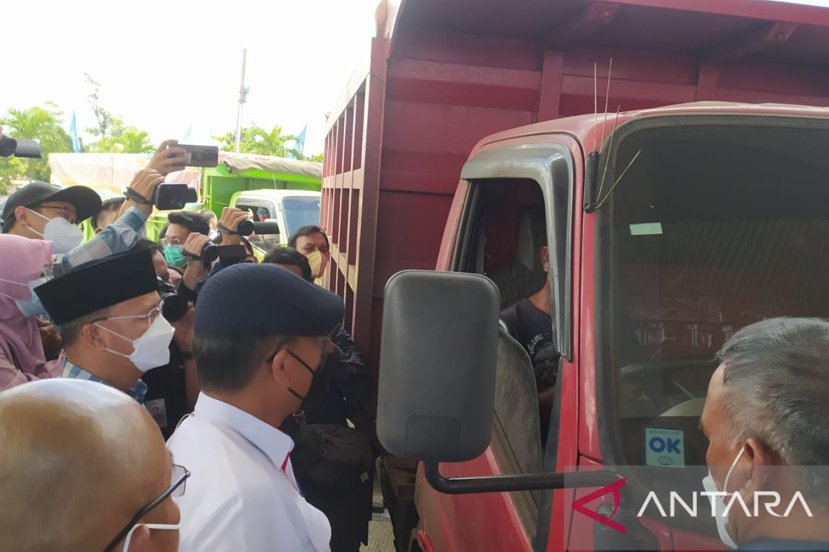 Menteri ESDM temukan truk  industri pertambangan gunakan BBM Subsidi di Bengkulu