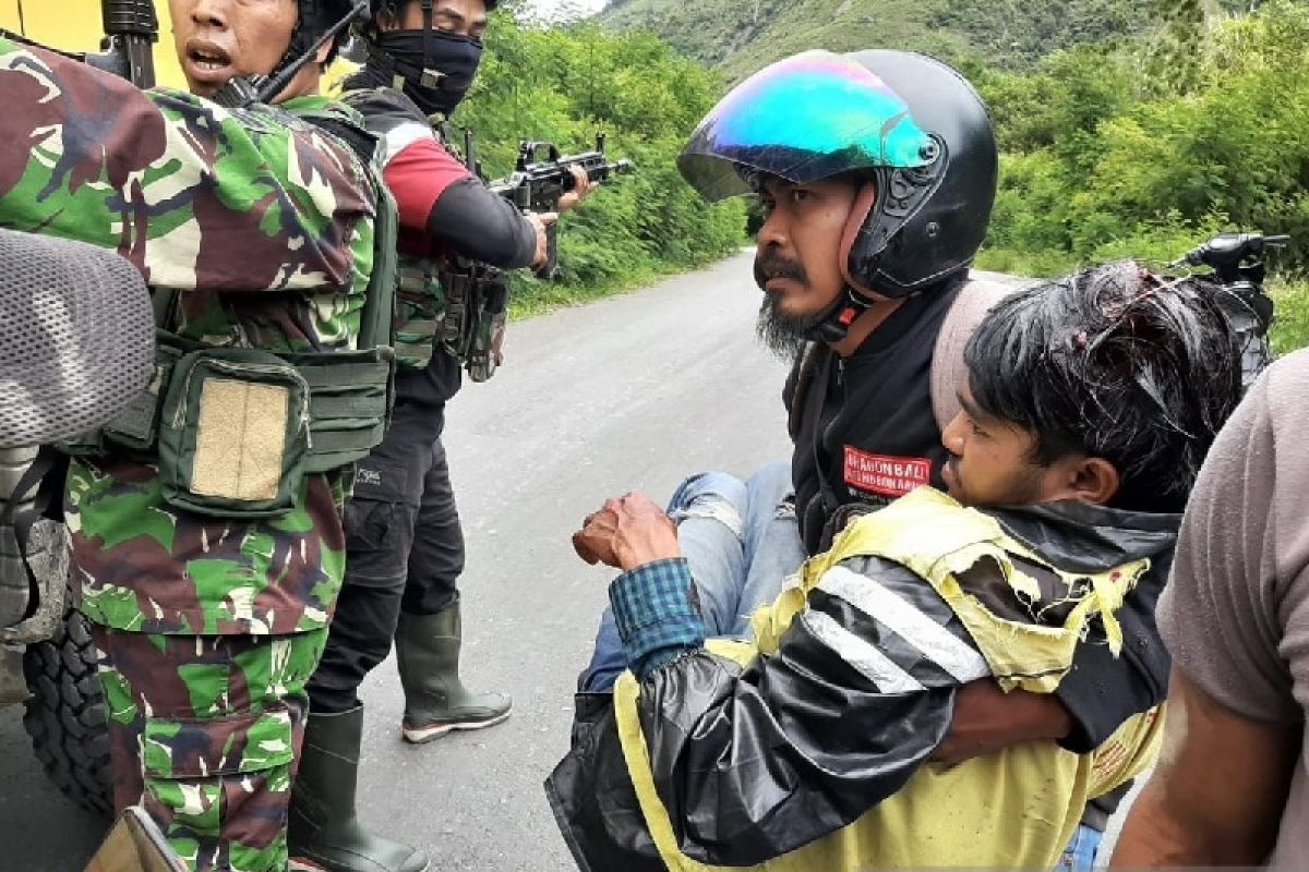 Kembali brutal, KKB tembak dua tukang ojek dan satu tewas