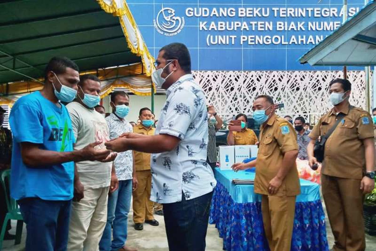 Pemkab Biak berikan pendampingan pelaku UMKM orang asli Papua