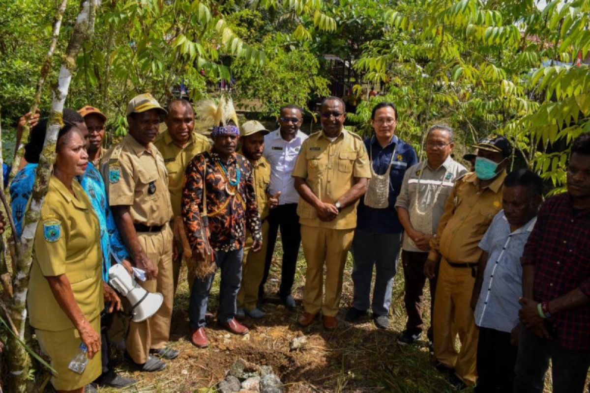 Pemerintah segera membangun pembangkit listrik mikro hidro di Papua Barat