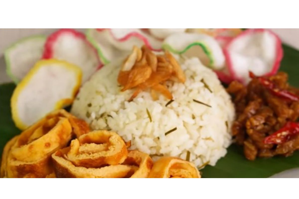 Menu Ramadhan - Nasi gurih daun jeruk dengan aroma menggoda