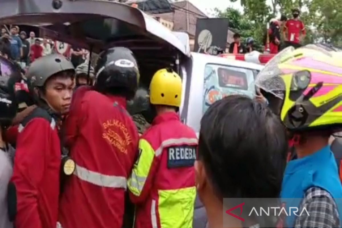 Tujuh orang diduga meninggal dalam kebakaran di Samarinda