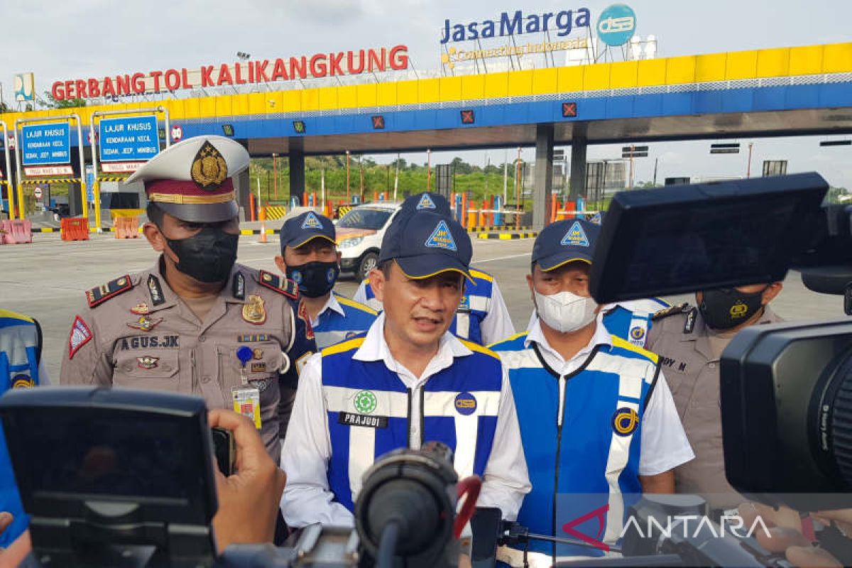 Gerbang Tol Kalikangkung Semarang bersiap hadapi lonjakan pemudik