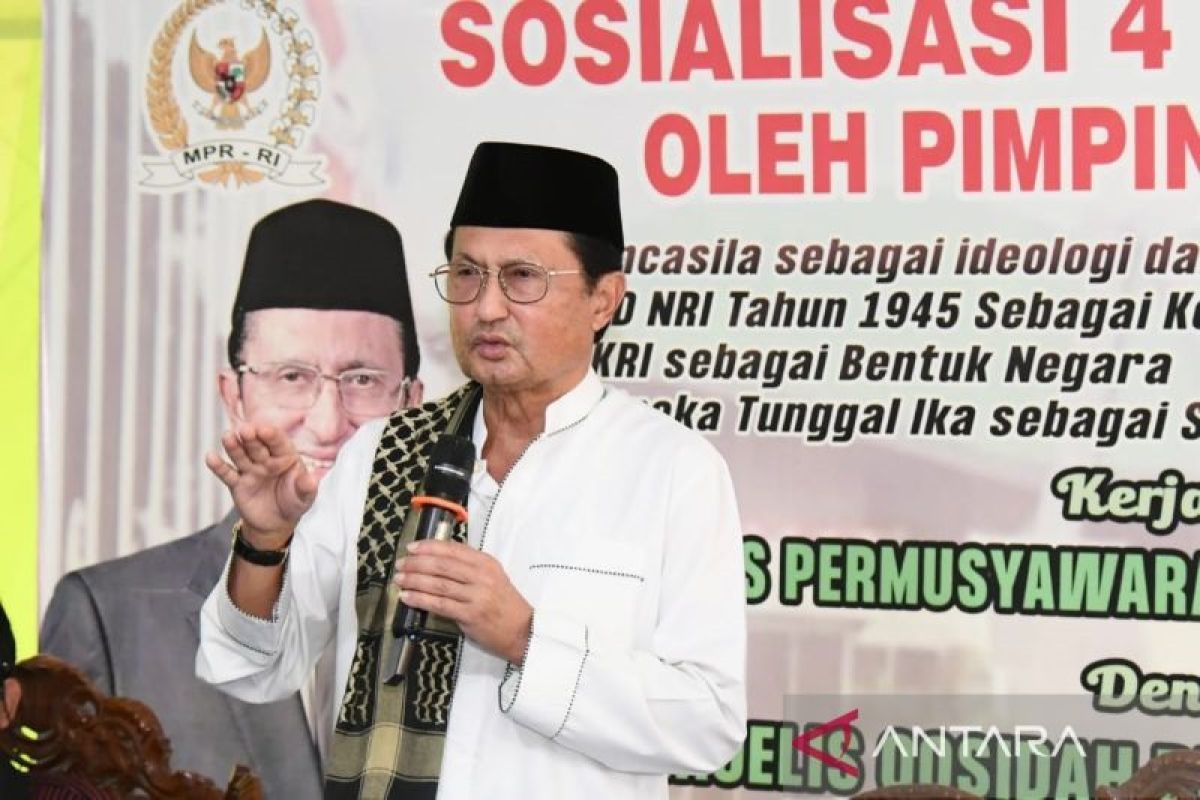 Fadel Muhammad ajak umat Muslim senantiasa terus mencintai Al Quran