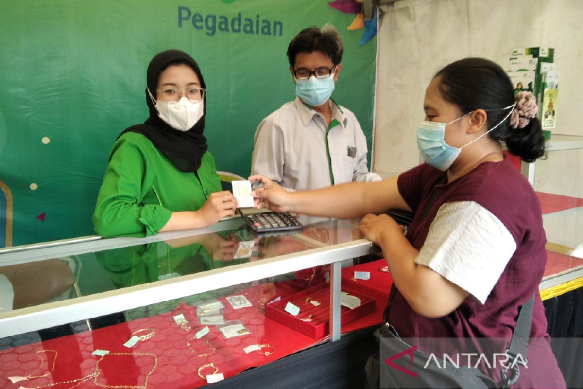 Pegadaian Area Pati gelar bazar emas dan perhiasan