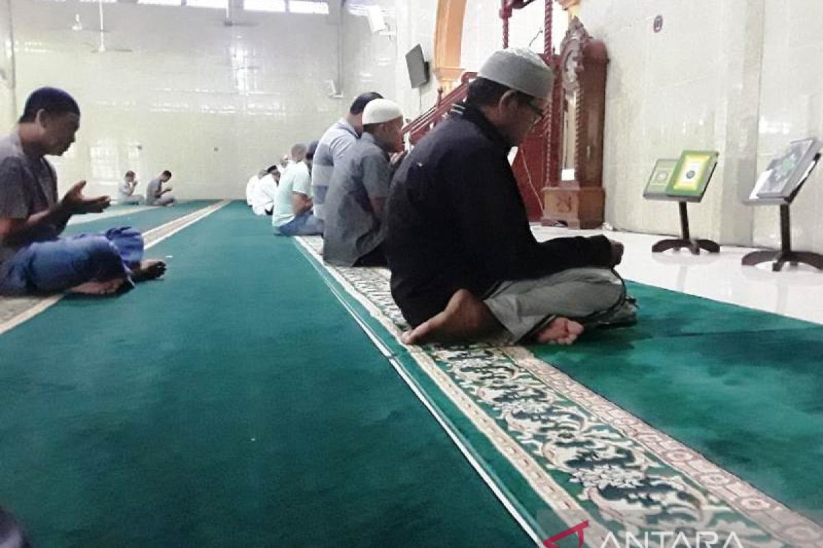 Menanti kemuliaan malam Lailatul Qadar