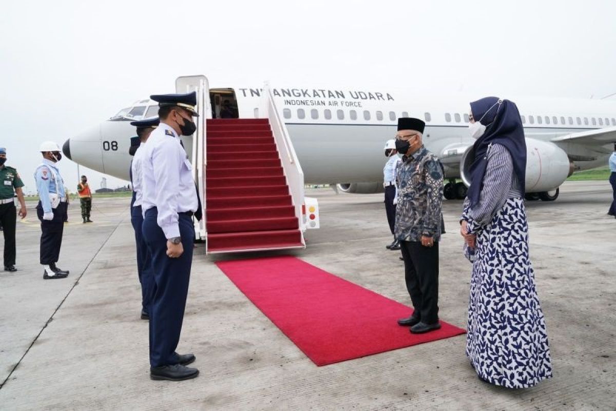 Wapres Ma'ruf Amin bertolak ke Jateng-DIY tinjau Candi Borobudur dan Pusat Riset