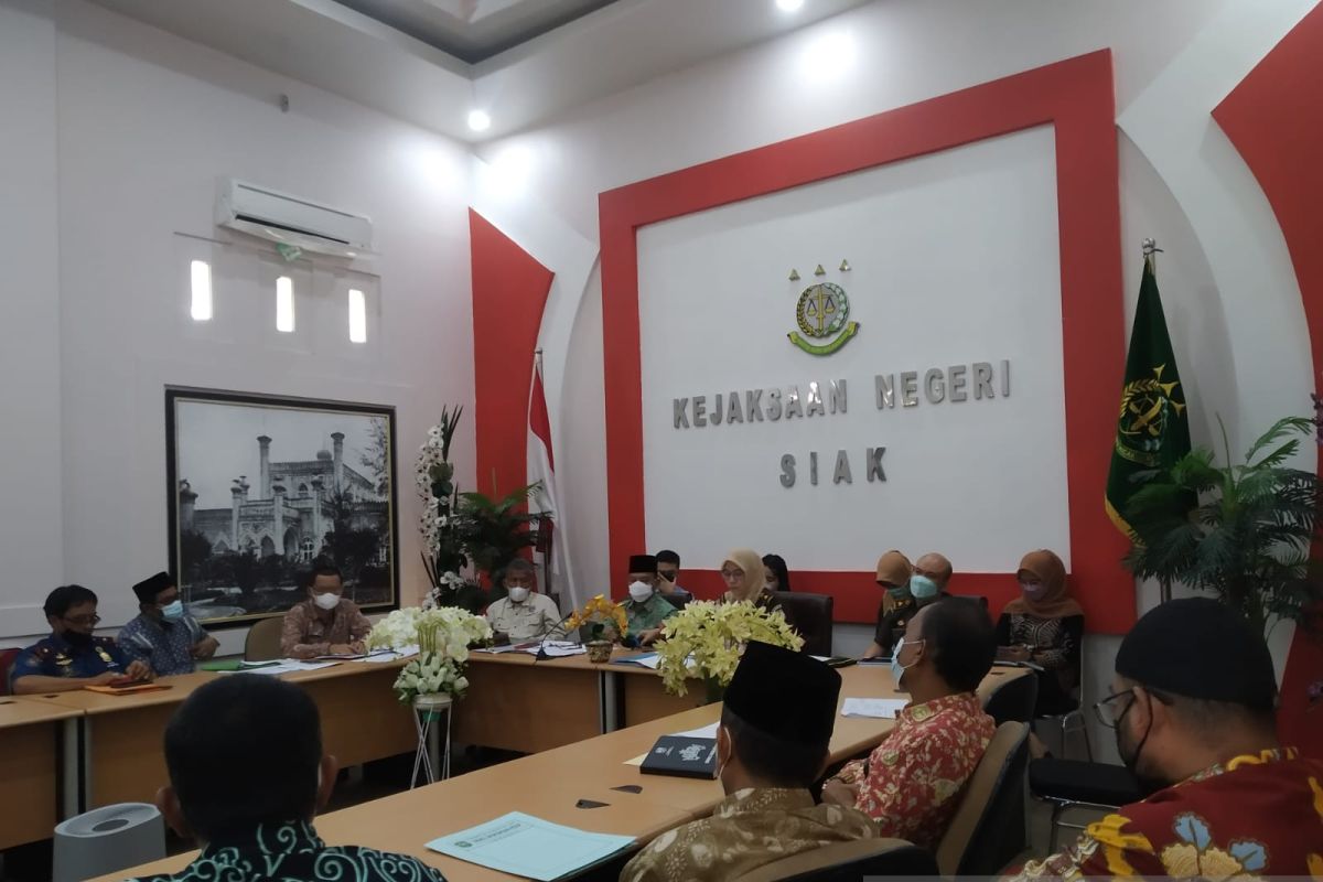 Sejumlah OPD Pemkab Siak rapat di Kejaksaan terkait optimalisasi pendapatan