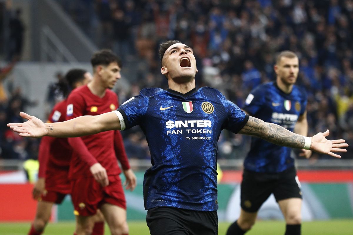 Inter Milan puncaki klasemen Serie A setelah gasak Roma 3-1