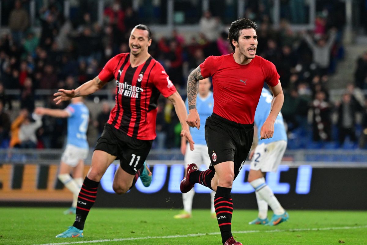 AC Milan kalahkan Lazio 2-1 demi  puncaki klasemen Serie A