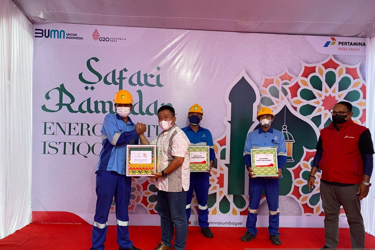 Berbagi jelang Idul Fitri, Elnusa Petrofin salurkan ribuan paket sembako di Indonesia