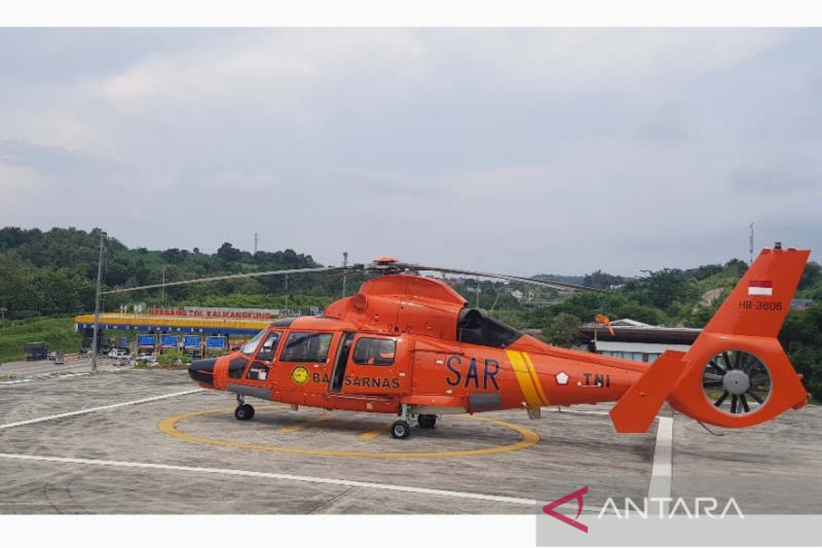 Heli Basarnas siaga di gerbang Tol Kalikangkung