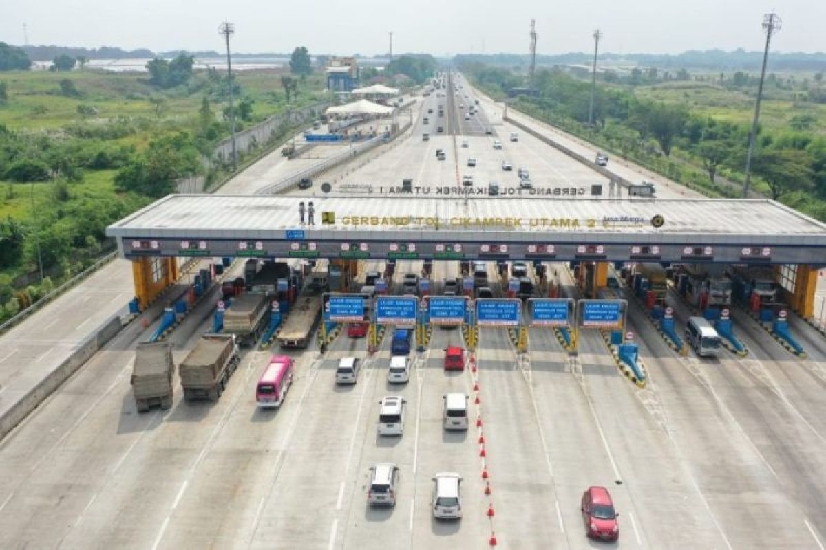 Sebanyak 598.538 kendaraan telah meninggalkan Jabotabek hingga H-7 Lebaran