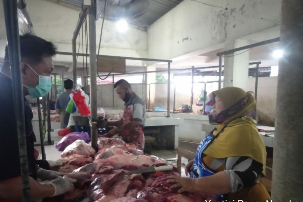 Daging yang beredar di pasaran dipastikan aman dikonsumsi