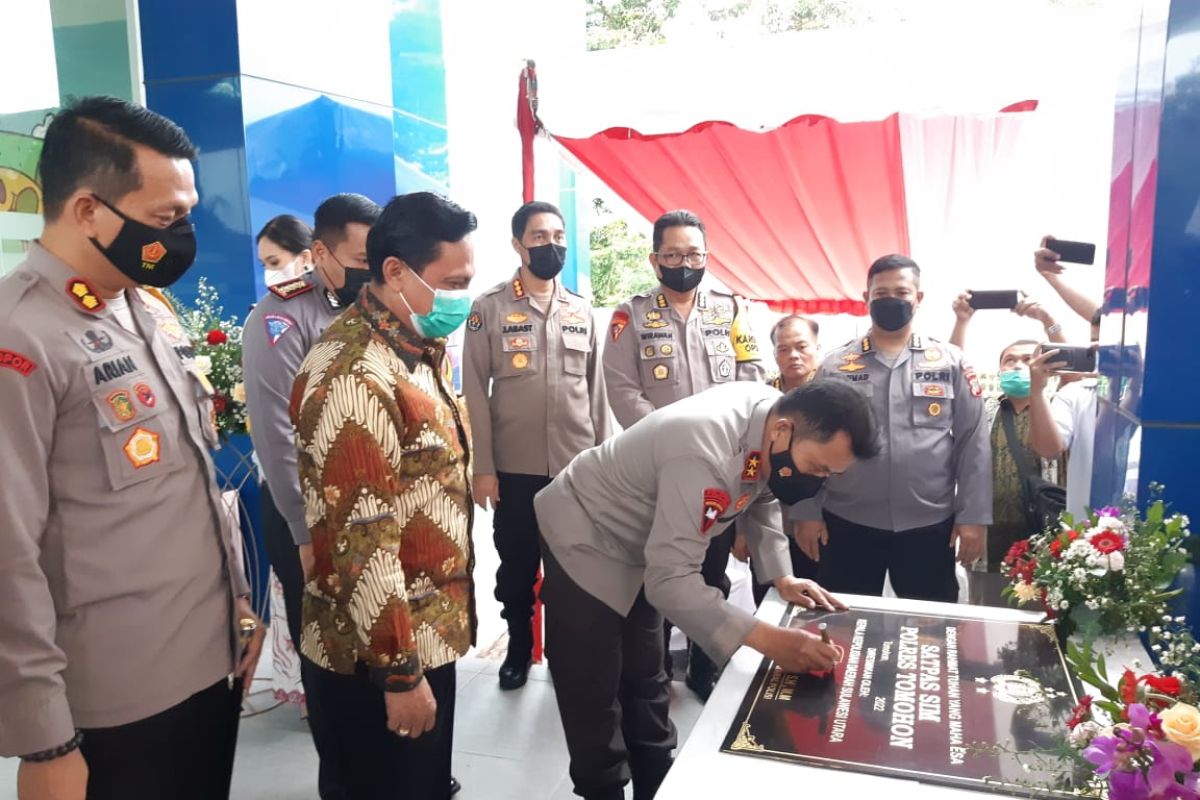 Kapolda: Kehadiran gedung Satpas Tomohon untuk tingkatkan pelayanan