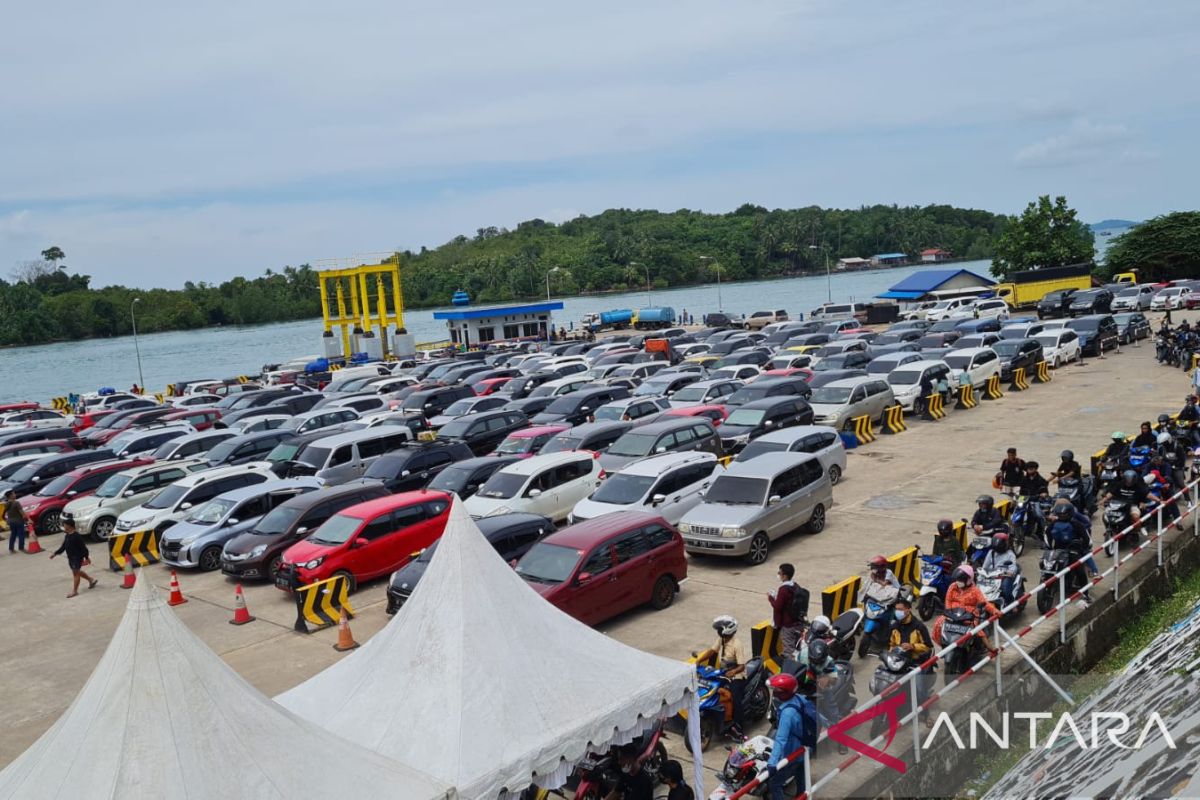 Hindari antrean, Dishub minta ASDP terapkan transaksi nontunai di pelabuhan