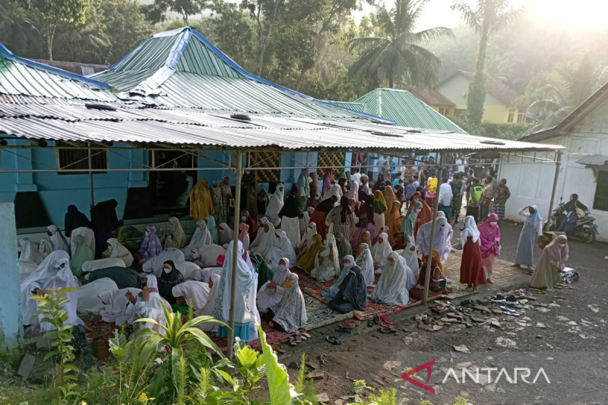 Penganut Islam Aboge di Banyumas laksanakan Shalat Id hari ini