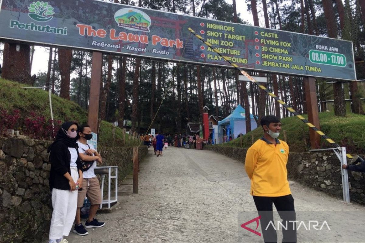 Pengunjung di The Lawu Park Tawangmangu meningkat selama Lebaran