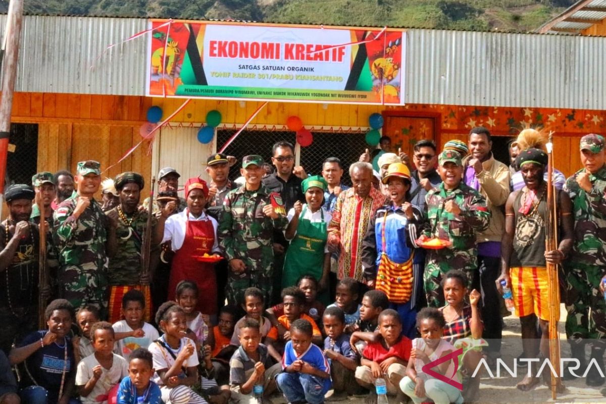 Yonif Raider 301/PKS meluncurkan program revitalisasi masyarakat di Ilu